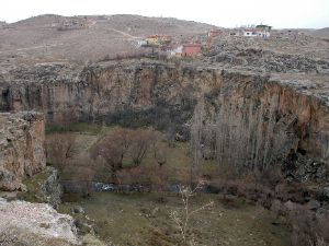 Ihlara'da bir erkek cesedi bulundu