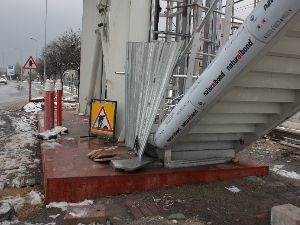 Daha kaç can yanacak