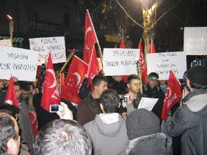 Saadetli gençlerden Mısır halkına destek