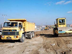 Meram'da yol çalışmaları devam ediyor
