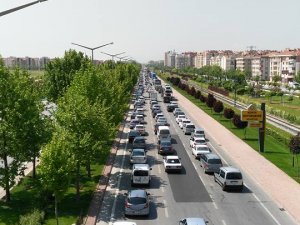Yollarda sınav yoğunluğu
