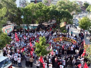 Konya’da miting gibi sevgi yürüyüşü