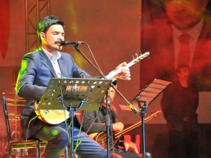 Akşehir’de Uğur Işılak Konseri