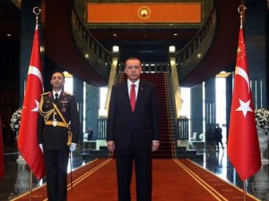 Erdoğan AK Parti’nin başına mı dönüyor?