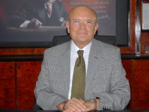 Karaman'da iş yerlerine Türkçe isim zorunluluğu