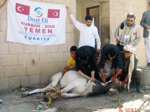 Bayramda sevindirdiler