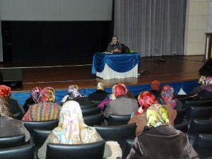‘Aile Destek Merkezi’ uzmanlarla hizmet veriyor