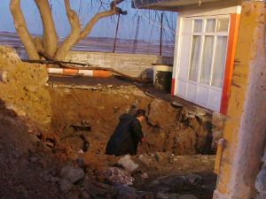 Kaçak mazot satan istasyonlara baskın