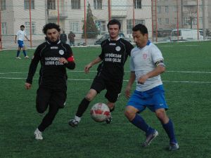 Gençlerbirliği evinde lidere boyun eğdi: 1-3