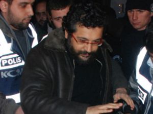 Soner Yalçın'ın elindeki şok belgeler