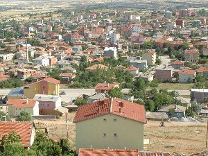 Hüyük nüfusu azalıyor