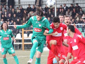 Şekerspor Belediye Vanspor önünde