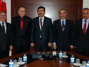 Hayırseverler daha çok okul yaptırmalı