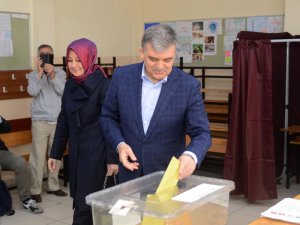 Abdullah Gül oyunu Beykoz'da kullandı