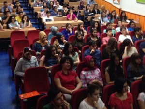 Sistem Temel Lisesi öğrencileriyle toplandı