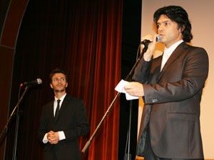 Peygamber sevgisi salona sığmadı