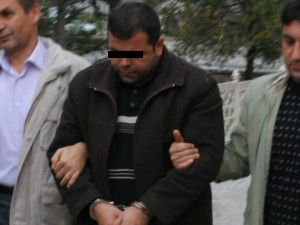 27 İşyerini dolandıran şahıs yakalandı