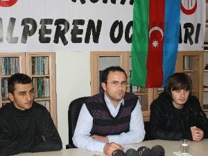 Dünya Hocalı katliamına seyirci