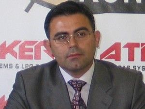 Erbakan Hoca, dimdik ayakta duruşun timsaliydi