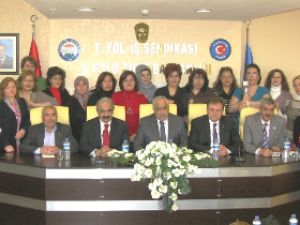 Kadınlar her alanda desteklenmeli