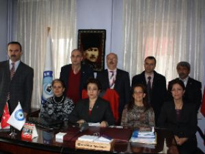 Çalışma hayatında kadının adı yok
