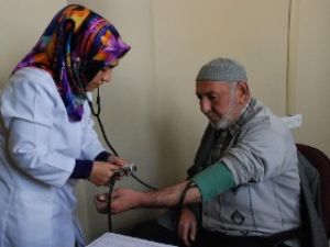 Emekli sağlık kontrolünden geçirildi