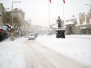 Karapınar'da karla mücadele tamamlandı