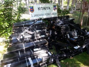 Kargoyla Tüfek Sevkiyatı Jandarmaya Takıldı