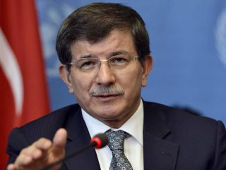 Başbakan Davutoğlu elindeki son anketi açıkladı