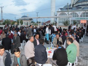 Karatay Belediyesinden iftar programı