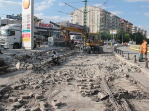 Sille kavşağı trafiğe kapatılıyor