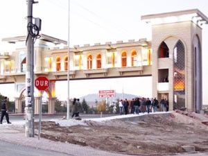 Üstgeçit hayal edileni yansıtmadı