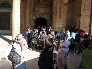 Öğrenciler YGS öncesi Mevlana'ya koştu