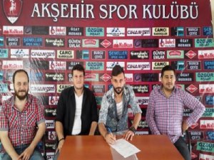 Mustafa Yurdakul Akşehir’e imza attı