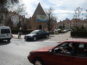 Bu çıkış; özel mi özel