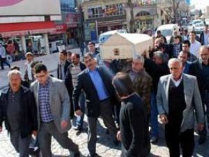 Küçük Fırat gözyaşlarıyla toprağa verildi