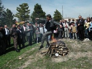 Sarayönü'nde Nevruz kutlaması