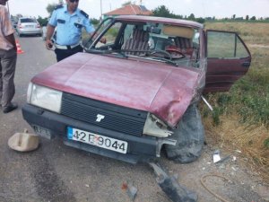 Ereğli’de Otomobiller Çarpıştı: 2 Yaralı