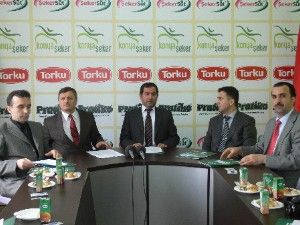 Özel Gençlikden eğitim konferansı