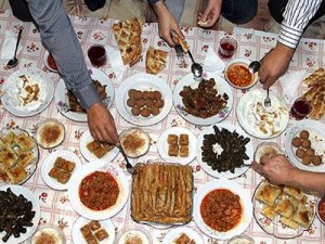 Ramazan Bayramı’nda Sağlıklı Beslenme Uyarısı