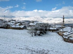 Hadim, Ahırlı, Emirgazi ve Halkapınar'da kar yağışı