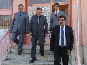 Vali Aydın Nezih Doğan Akören'i ziyaret etti