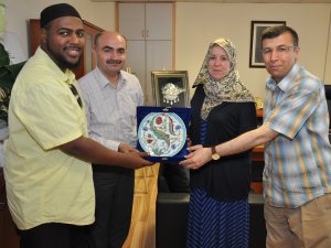 ABD Zaytuna College’den NEÜ’ye ziyaret