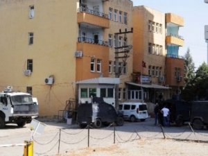 Cizre İlçe Emniyet Müdürlüğü'ne saldırı