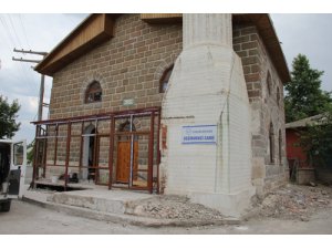 Tarihi Değirmenci Cami restore ediliyor