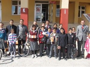 Kitap okuyarak kazandılar