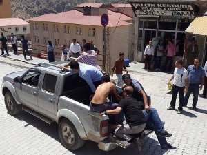 Hakkari Şemdinli'de askere silahlı saldırı