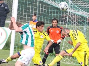 Şekerspor zirveden uzaklaştı