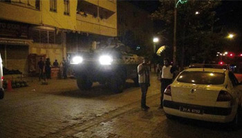 Diyabarkır'da Polis Aracına Saldırı: 1 Polis Şehit Oldu