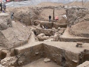 Alaeddin çevresinde kontrollü kazı